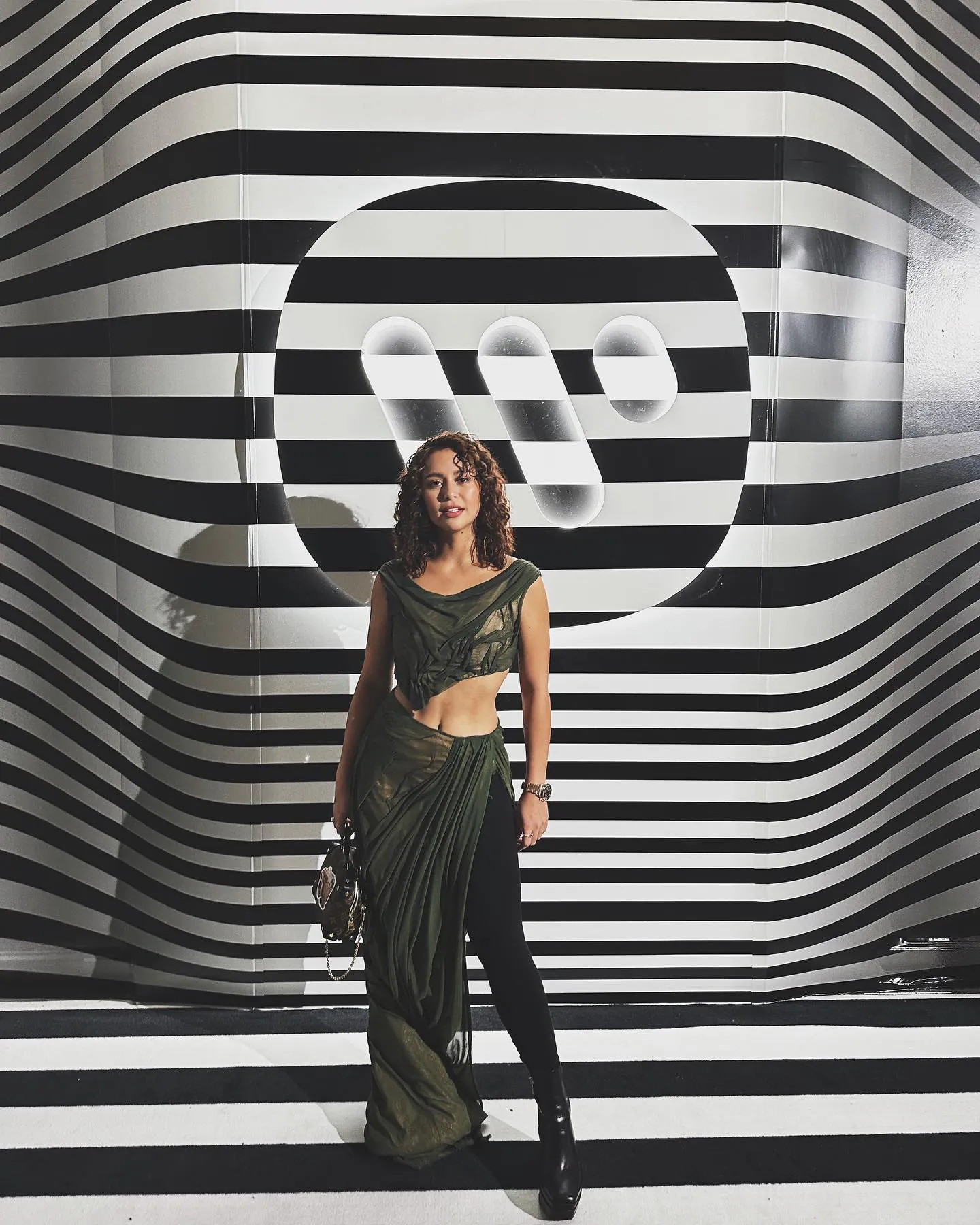Yassi Pressman - yassi-pressman-hot-8.webp